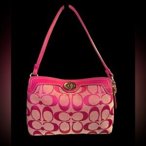 Coach Pink Jacquard Signature C Top Turn Lock Wristlet Mini Purse PINK